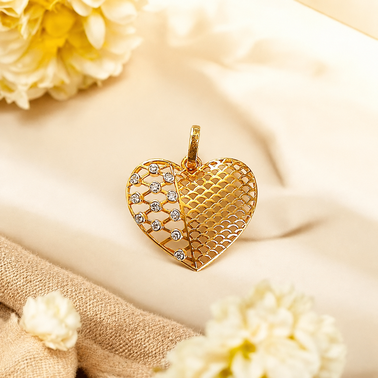 Diamond Jali Heart Pendant