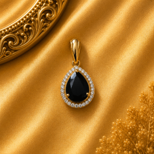 Blue Saphayer + Diamond Pendant